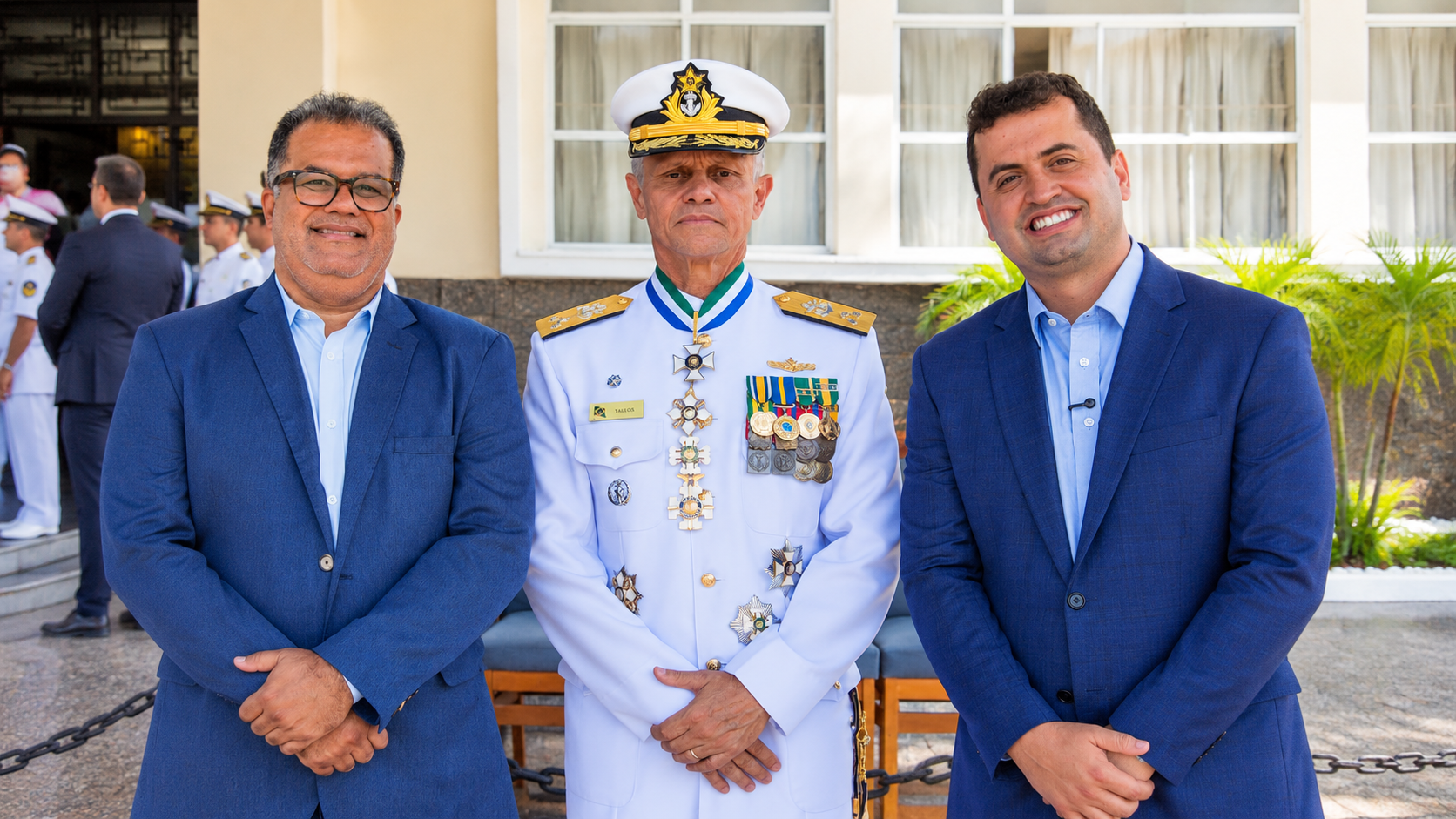Vereador com representantes da Marinha